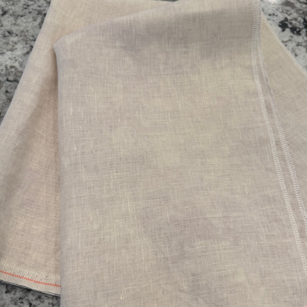 Snowfall 32ct Fat Quarter
