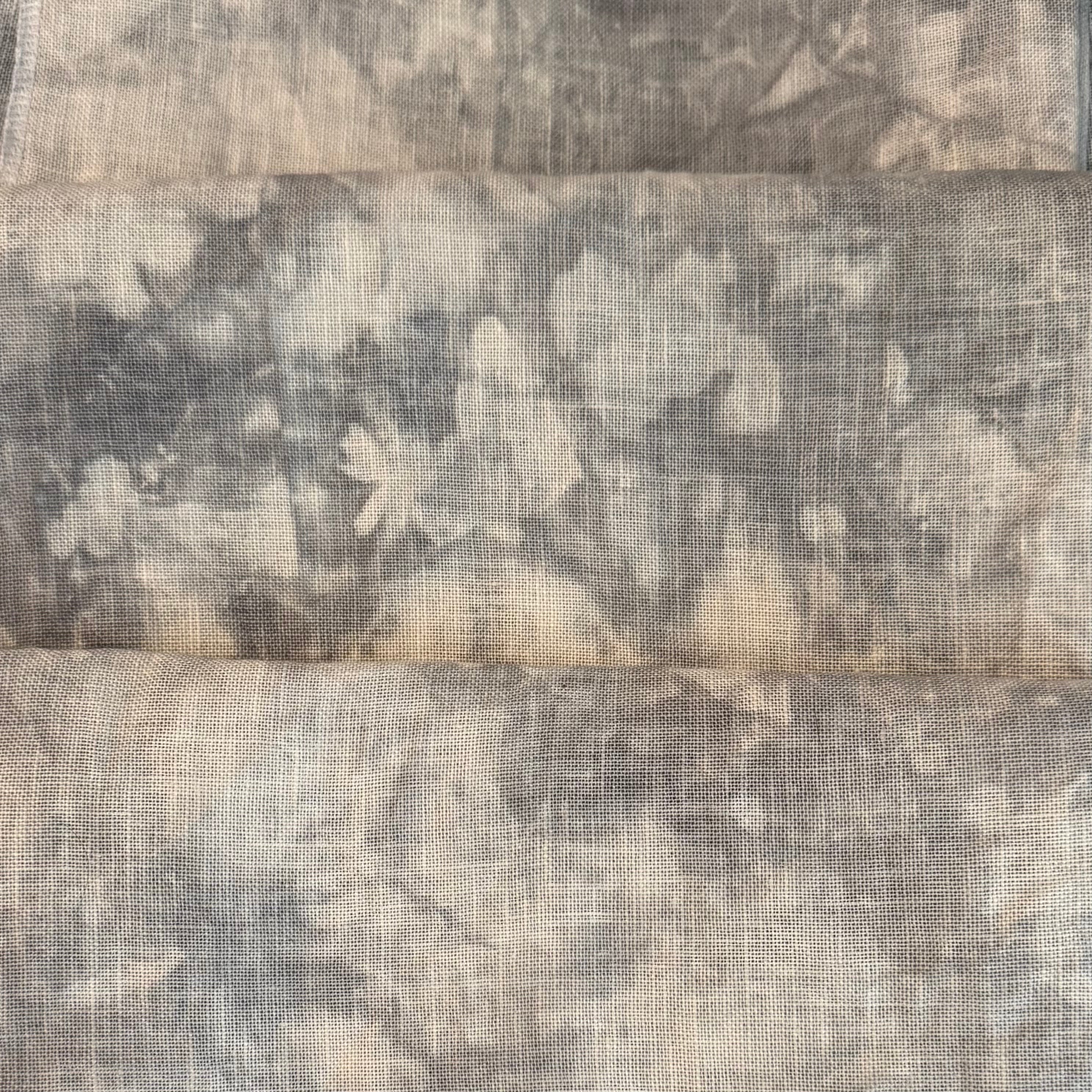 Footloose 32ct Fat Quarter