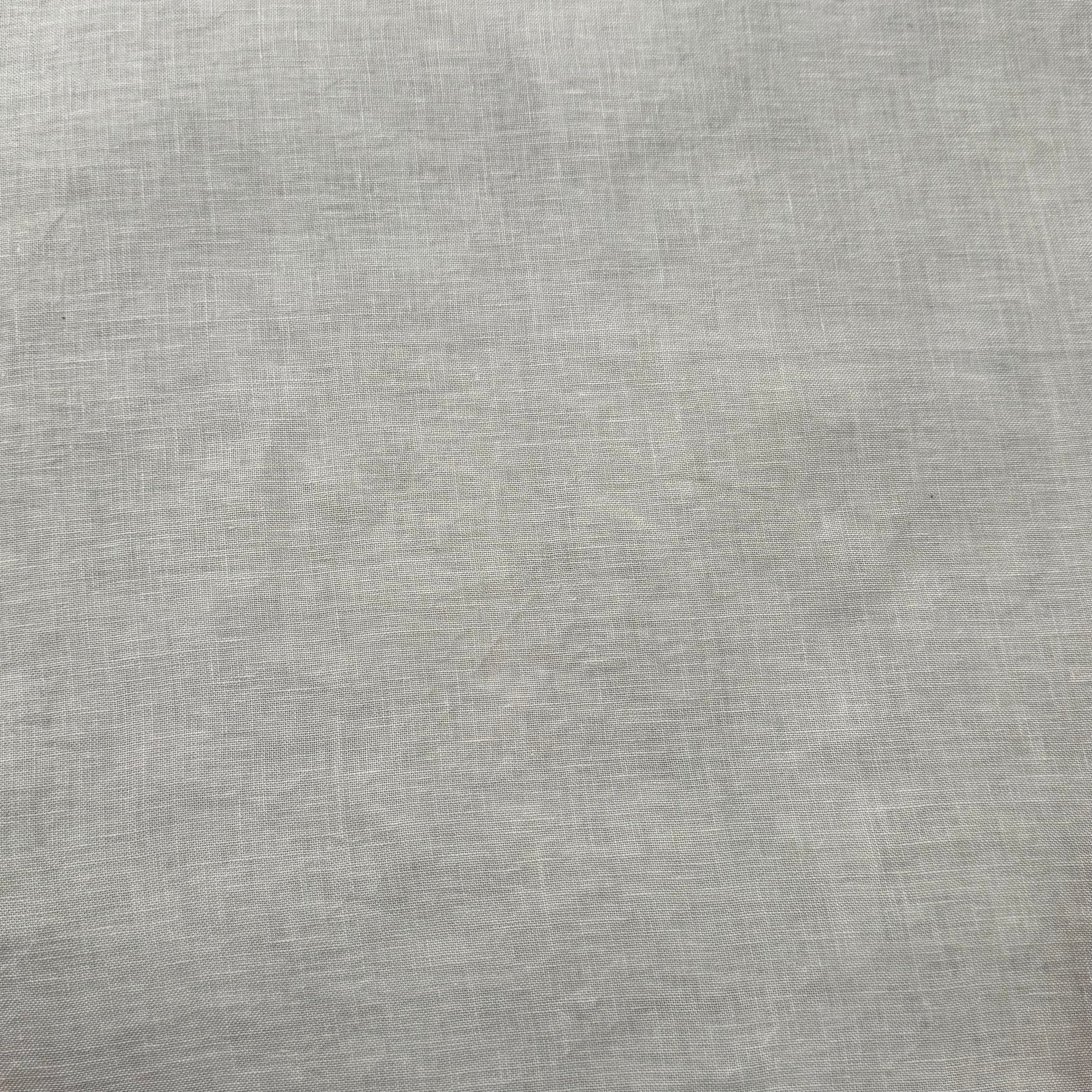 Cloud Dancer 36ct Fat Quarter